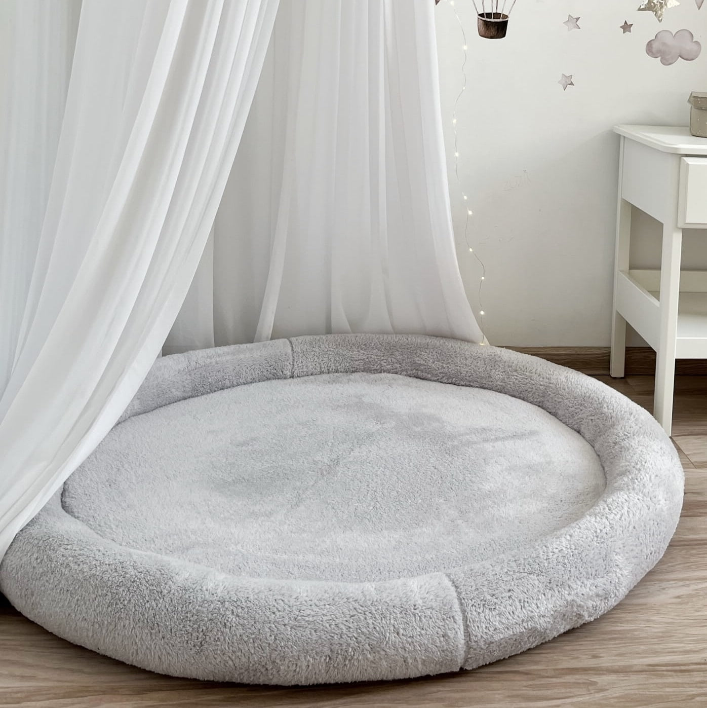 Premium Padded Nest Playmat, Teddy Light Grey