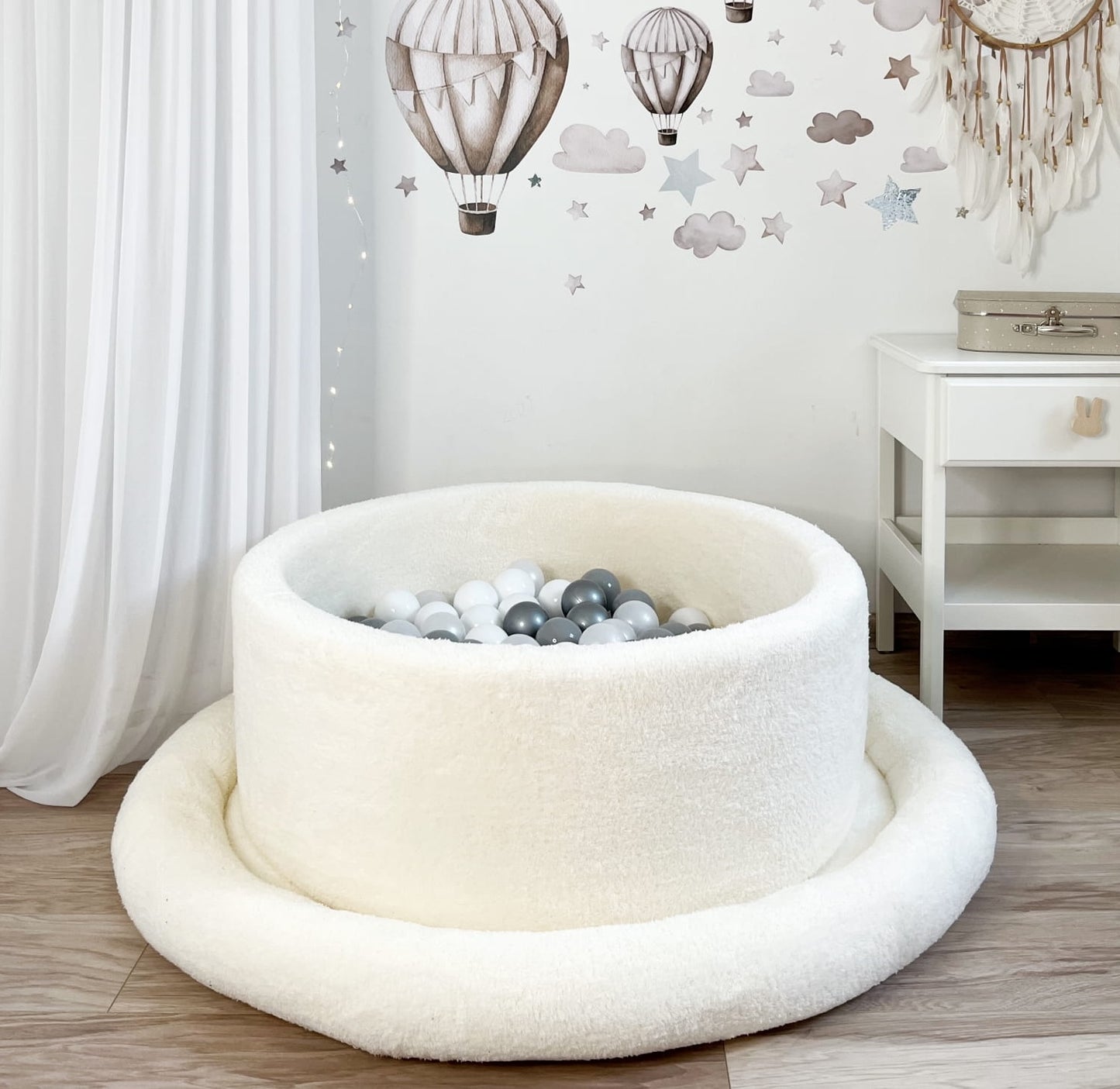 Teddy Ball Pit - Ivory