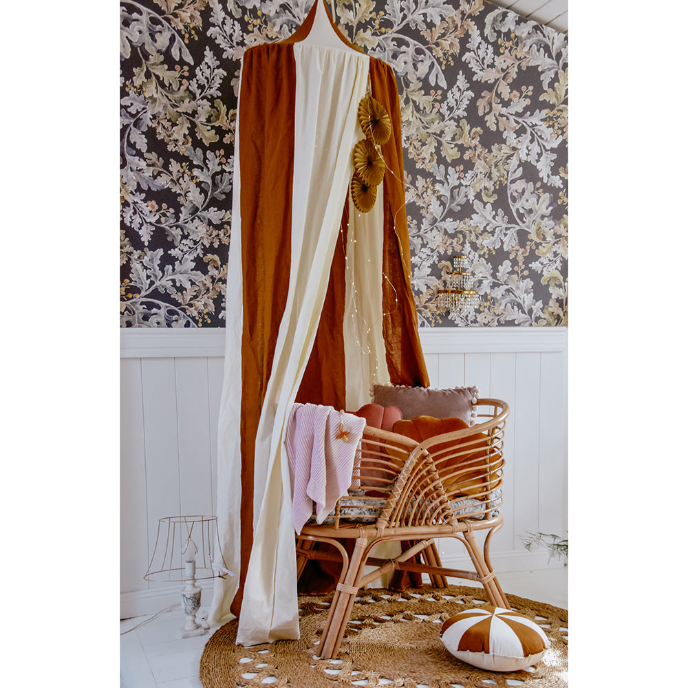 Circus Canopy, Caramel