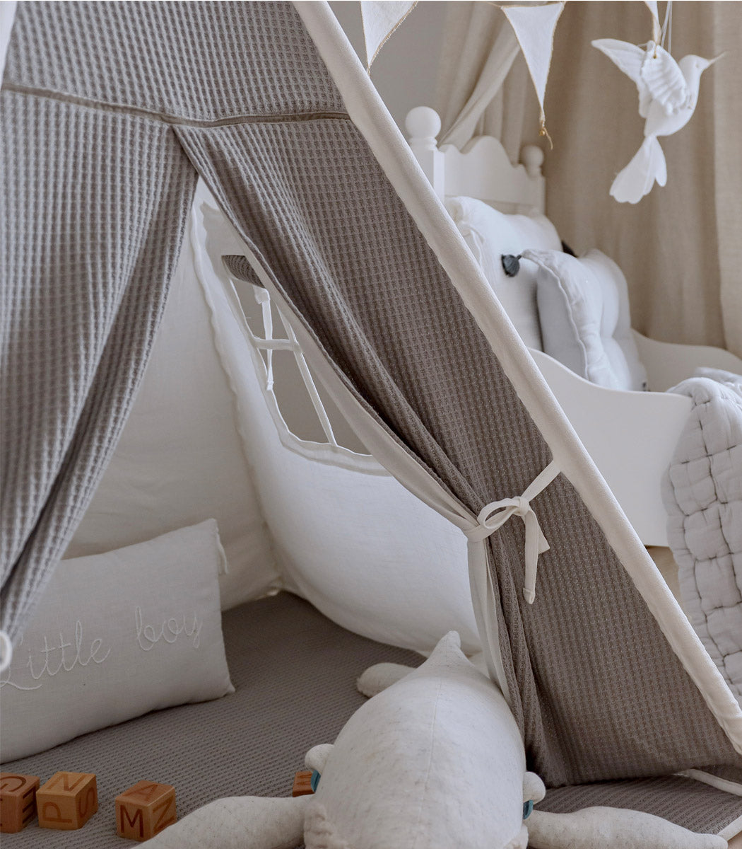 Waffle Teepee with Mat, Greige