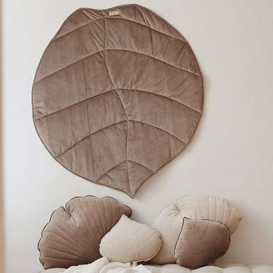 Leaf Play Mat, Brown Velvet